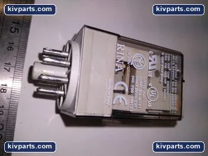 Allen-Bradley 700-HA32Z2424 VDC Relay – actual item, photo 4 of 7