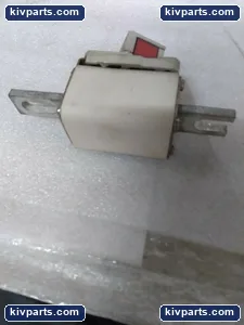 Bussmann 170M3743 Semiconductor Fuse – actual item, photo 5 of 6