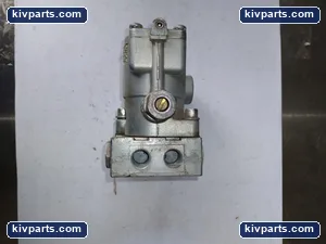Parker K065603353 Pilot Solenoid Valve – actual item, photo 3 of 5