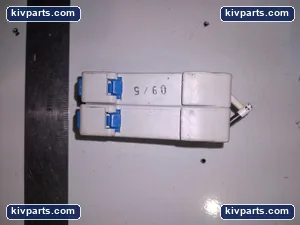 Allen-Bradley 1492-FB2C30-L Terminal Block – actual item, photo 3 of 4