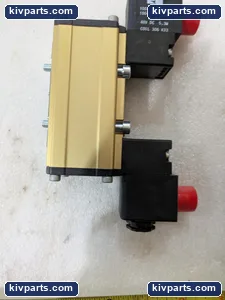 Ross W6076B2407 Solenoid Valve – actual item, photo 3 of 8