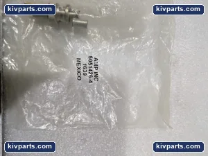 AMP 5051426-4 – actual item, photo 2 of 4