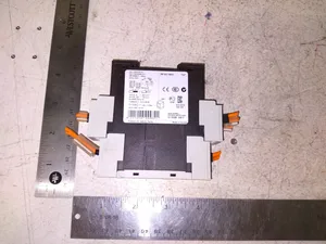 Siemens 3RP1505-1RW30 Multifunction Timing Relay