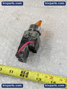 Telemecanique ZB2-BW06 Amber Lever Selector Switch – actual item, photo 3 of 5