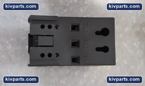 Bussmann OPM-1038R Fuse Holder – actual item, photo 5 of 6