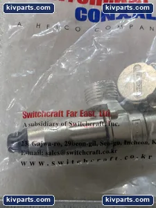 Switchcraft R4FZ Angle XLR Cable Mount Connector – actual item, photo 3 of 6