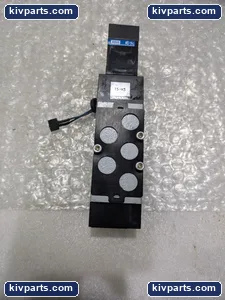 Kuroda PCS2415 100H3 Solenoid Valve – actual item, photo 3 of 5