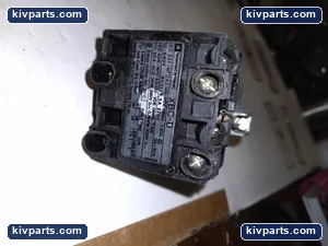 Telemecanique XBC-D AC 11 Rotary Switch – actual item, photo 2 of 5