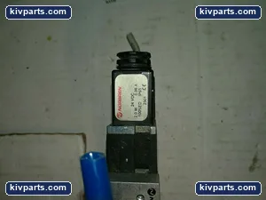 Norgren 9561-A80-00 SXE Pneumatic Solenoid Valve – actual item, photo 4 of 5