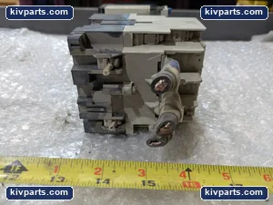 Mitsubishi S-T65 TH-T65 Thermal Overload Relay – actual item, photo 6 of 7