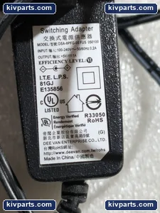 W100-S4W1CA/A Broadband Route with Adapter – actual item, photo 9 of 10