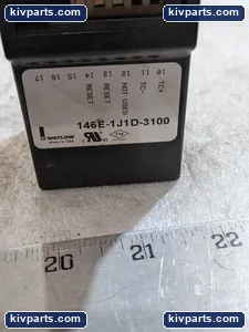 Watlow 146E-1J1D-3100 Temperature Controller – actual item, photo 6 of 7