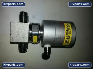 Fujikin KM9DP000 Pneumatic Valve – actual item, photo 3 of 6