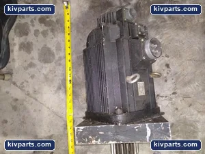 Yaskawa SGMG-55A2ABC Electric AC Servo Motor – actual item, photo 2 of 9