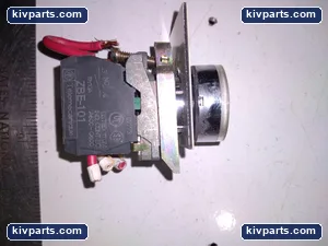 Telemecanique ZBE-101 Contact Block – actual item, photo 4 of 6
