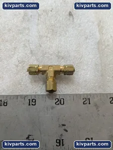 Parker 164P-2 Union Tee Tube Fitting – actual item, photo 6 of 7