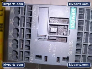 Siemens 3RH2122-2BB40 Sirius DC – actual item, photo 2 of 5
