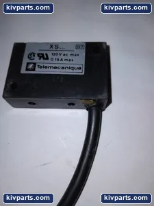 Telemecanique XSG-A040110 – actual item, photo 4 of 7