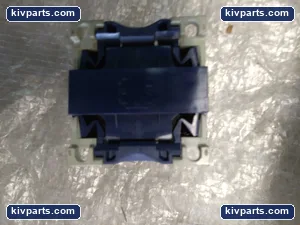 Telemecanique CA2-EN340 Auxiliary Contactor Relay – actual item, photo 5 of 6