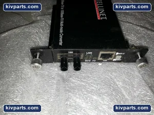 Intellinet 100BASE-TX Multi-Mode Fiber Media Converter – actual item, photo 3 of 3