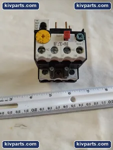 ZB32-24 Overload Relay – actual item, photo 3 of 4