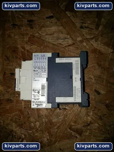 Schneider Electric CAD50MD Telemecanique Control Relay – actual item, photo 2 of 2