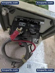 Cutler-Hammer T51 NC 1293 Pushbutton – actual item, photo 3 of 7