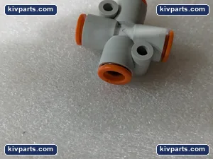SMC Union Cross Fitting – actual item, photo 4 of 6