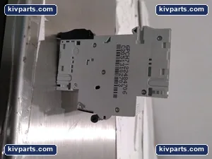 General Electric EP103C20 Elfa Miniature Circuit Breaker – actual item, photo 3 of 5
