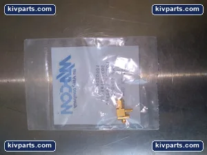 SMC 1060229-1 Angle RF Coaxial Crimp Plug – actual item, photo 2 of 3