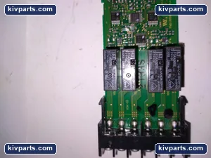 Omron 4314544-9 Relay Board – actual item, photo 10 of 12