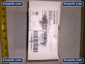 Cooper 5152W-BOX Receptacle – actual item, photo 3 of 4