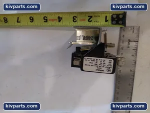 General Electric 3ARR28U2 6X572 Magnetic Contactor Relay – actual item, photo 2 of 3