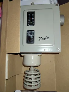 Danfoss RT4-17-5036 Pressure Switch Room Thermostat