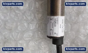 Controles Industriais 871C-K5A18 Inductive Proximity Switch – actual item, photo 3 of 5