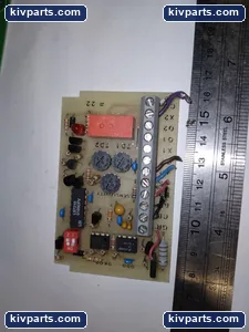 BRAYANT 686C PHOTOCONTROL BOARD #22 – actual item, photo 2 of 5