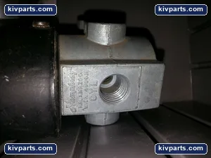 Humphrey Pneumatic Valve Cylinder – actual item, photo 2 of 3