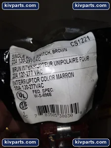 CS1221 Hubbel Switch – actual item, photo 3 of 4