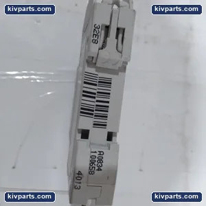 Merlin Gerin 60109 9 C60 Miniature Circuit Breaker – actual item, photo 4 of 6