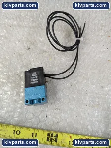 MAC 35A-AAA-DAAA-1BA Solenoid Air Valve – actual item, photo 4 of 5