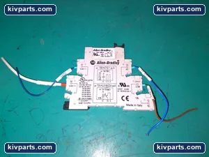 Allen-Bradley 700-HLT1Z Relay Harting Han 6E-M Connector – actual item, photo 3 of 6