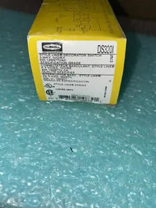 Hubbell DS320I Decorator Rocker Switch