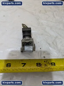 Fuji Electric AH16P-J2B Pushbutton – actual item, photo 4 of 6