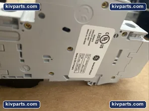 General Electric 690319 Miniature Circuit Breaker – actual item, photo 3 of 4