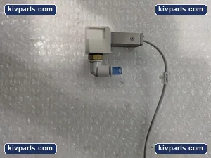 SMC IS10E-30F03-6LR-A Pressure Switch – actual item, photo 2 of 7