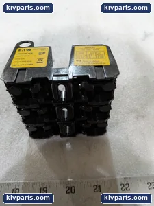 Bussmann JM60030-3CR Modular Fuse Block – actual item, photo 8 of 10