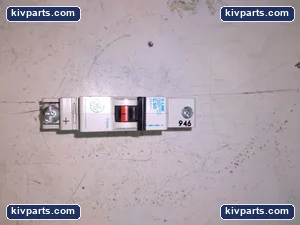General Electric V76150 V-Line Circuit Breaker – actual item, photo 2 of 5