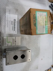 General Electric CR104PES12 Pushbutton Enclosure