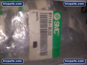 SMC SY114-SL0Z Pneumatic Solenoid Valve – actual item, photo 2 of 4
