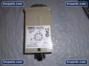 Omron E5C2-R20J Temperature Controller – actual item, photo 3 of 5